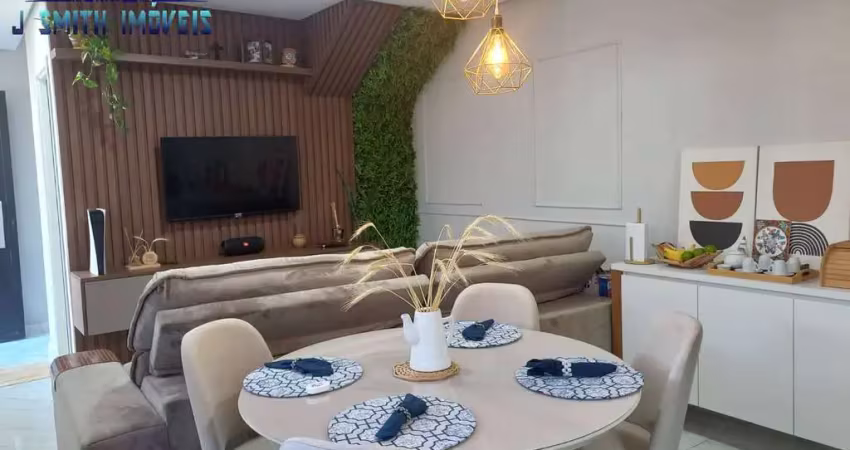 Casa nova c/ móveis sob medida, bem decorada, 2 dorm, 2 vagas, lazer total