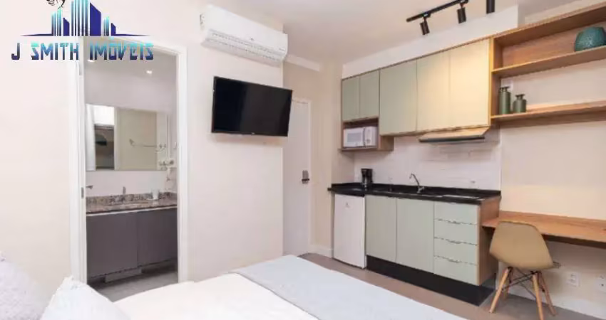 Studio 24m², todo reformado, com armários, linda decoração.
