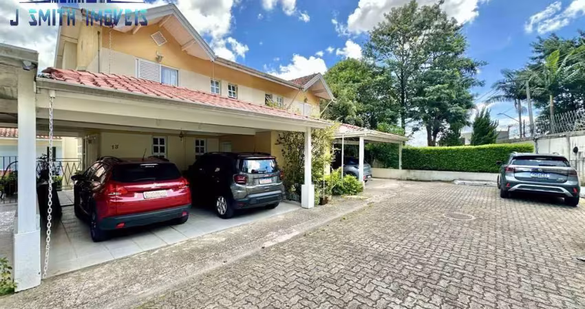 Casa impecável, lareira, churrasqueira, bar, home office. 3 dorms (1 suíte)