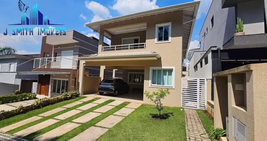 Casa 3 suítes, 220m², ampla , isolada, cond. fechado, cotia, km 26.