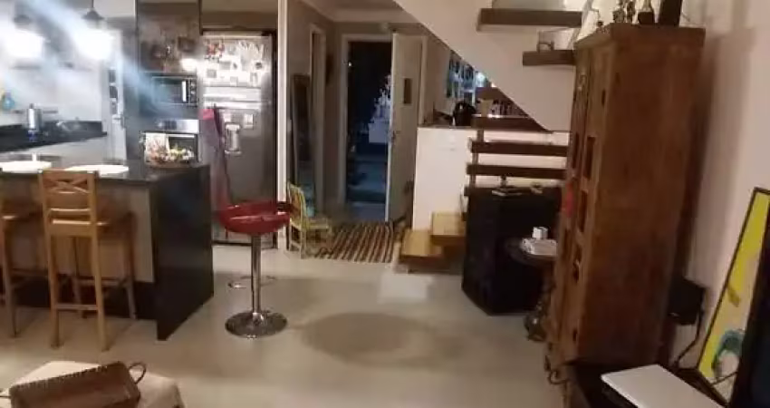 Sobrado 3 dorms (1 suíte), 2 vagas, lazer completo, cond. fechado