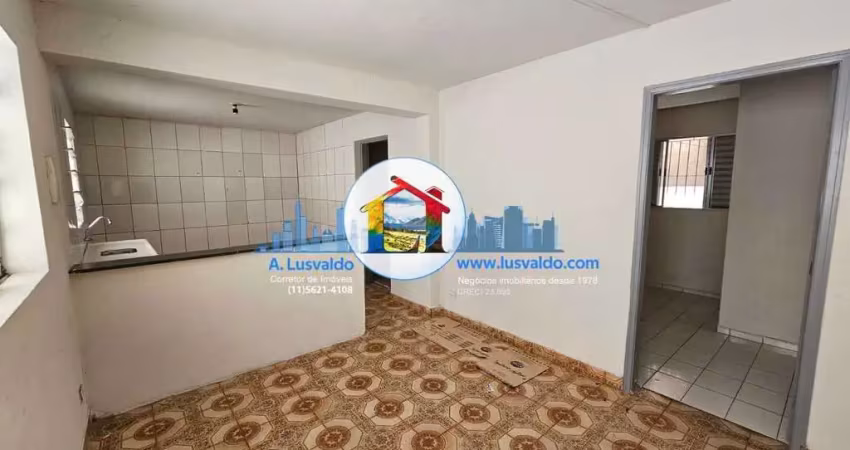 Casa térrea com 2 dormitórios próximo da ag. da caixa na vila joaniza