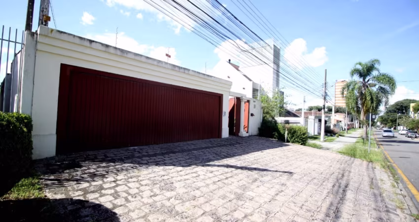 Água Verde  - Vende - Ótima para Comercial ou residencial