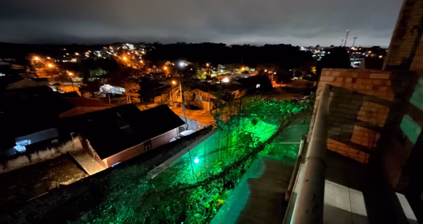 Excelente residência 5 vagas, Face Norte, em Condomínio