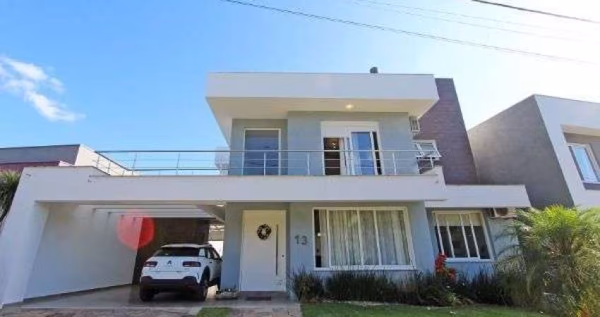 Casa para Venda - 236m², 5 dormitórios, sendo 4 suites, 2 vagas - Lagos De Nova Ipanema