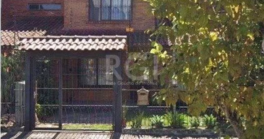 Casa para Venda - 118m², 3 dormitórios, sendo 1 suites, 2 vagas - Cristal
