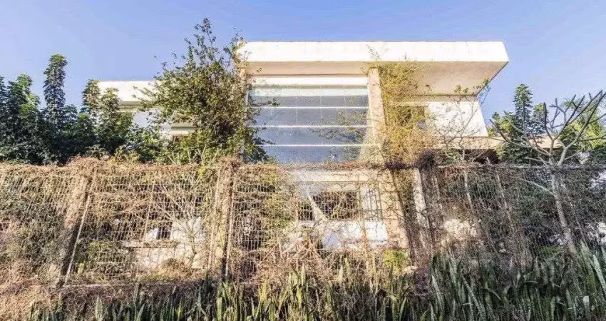 Casa com 3 quartos à venda na Rua Amapá, 1608, Vila Nova, Porto Alegre