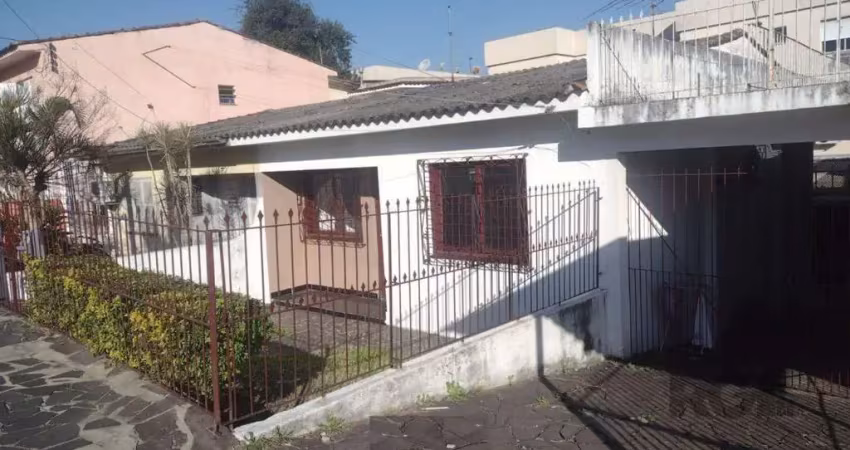 Casa 2 dormitórios, 1 vaga, bairro vila cachoeirinha