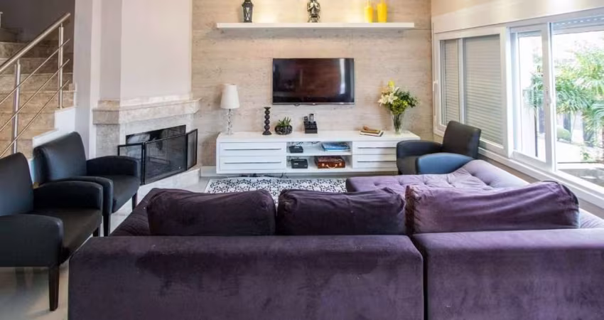 Casa para Venda - 147.3m², 3 dormitórios, sendo 1 suites, 3 vagas - Guarujá
