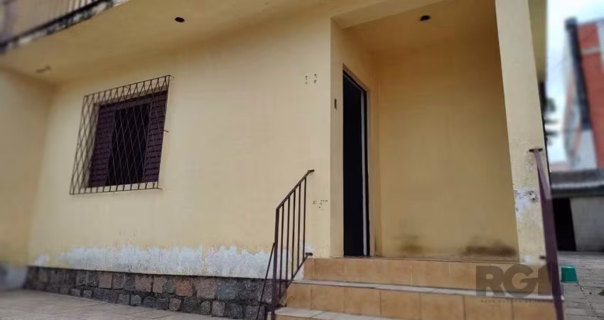 Casa para Venda - 247.37m², 4 dormitórios, 4 vagas - Partenon