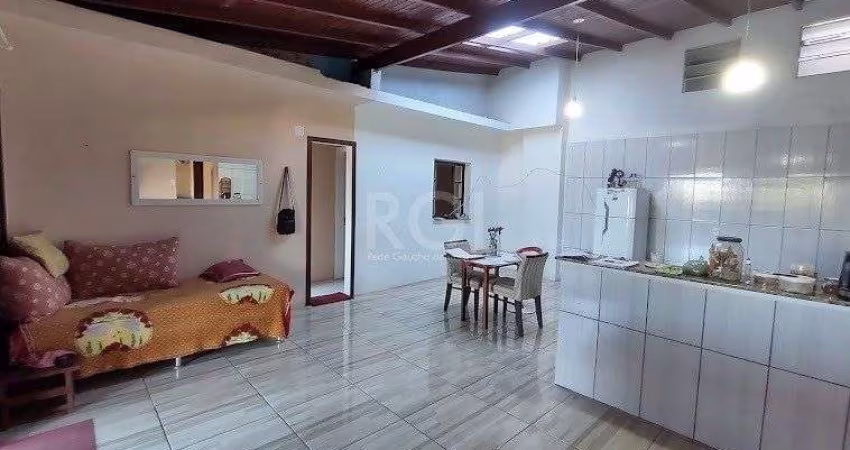 Casa para Venda - 156m², 2 dormitórios, 3 vagas - Campo Novo