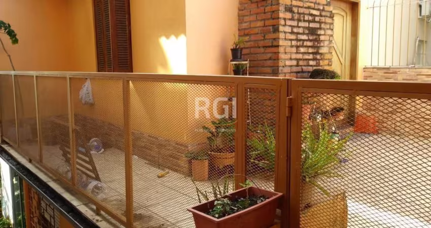 Casa para Venda - 164m², 2 dormitórios, 2 vagas - Santana