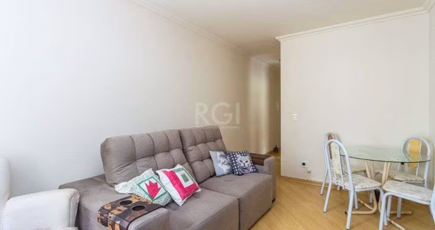 Apartamento no bairro Petrópolis de 1 dormitório desocupado