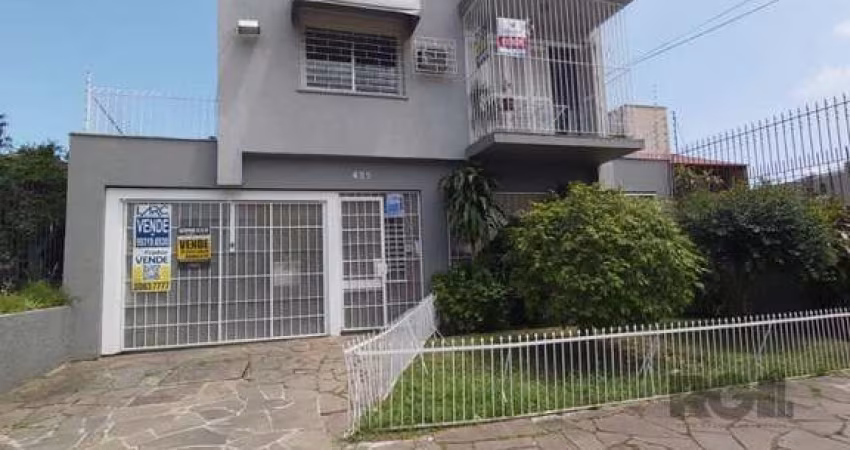 Excelente apartamento com dois dormitorios no bairro cristal