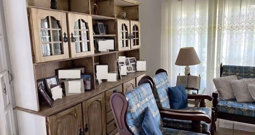 Casa para Venda - 316m², 3 dormitórios, sendo 1 suites, 4 vagas - Santana