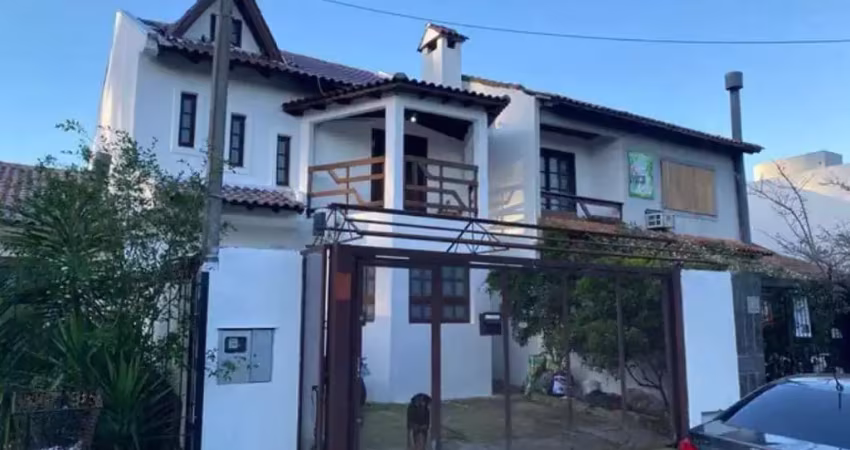 Casa com 3 quartos à venda na Rua Raffaele Nigro, 141, Hípica, Porto Alegre
