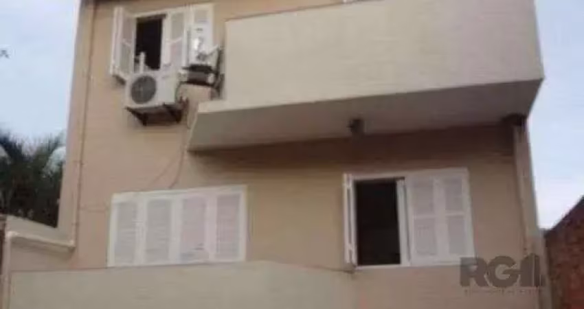 Casa em condomínio 3 dormitórios no bairro santa tereza