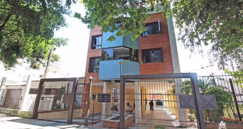 Cobertura para Venda - 217.04m², 3 dormitórios, sendo 1 suites, 2 vagas - Tristeza