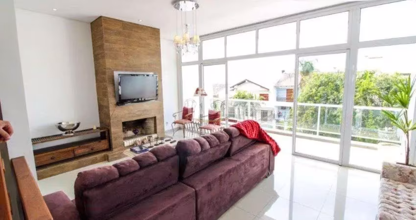 Casa para venda - 300m², 3 dormitórios, sendo 1 suites, 4 vagas - teresópolis