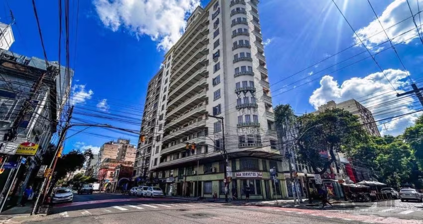 Apartamento de 1 dormitório na Cidade Baixa.
