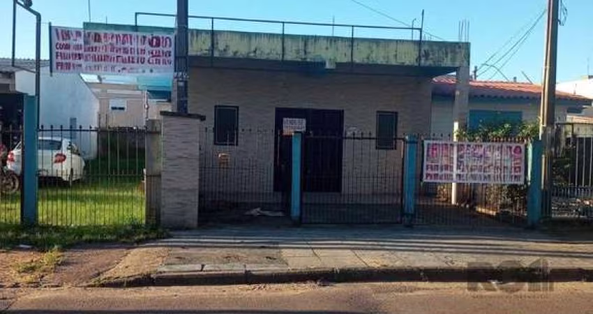 Casa com espaço para loja, e estacionamento, Restinga, Porto Alegre- RS