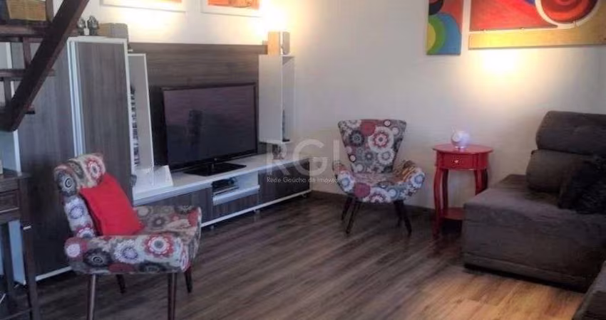 Casa para Venda - 130m², 3 dormitórios, sendo 2 suites, 6 vagas - Nonoai