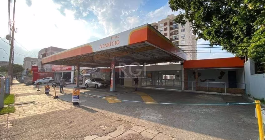 Loja para Venda - 1400m², 0 dormitórios, 15 vagas - Glória