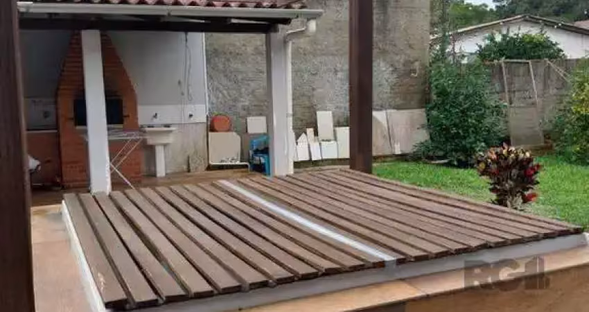 Casa com 2 quartos à venda na Avenida Independência, 395, Flórida, Guaíba