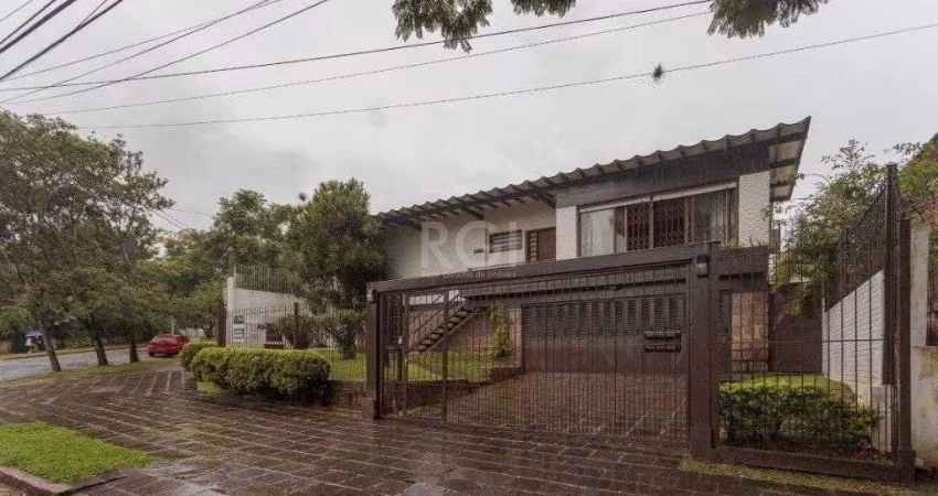 Casa Comercial em Chácara das Pedras