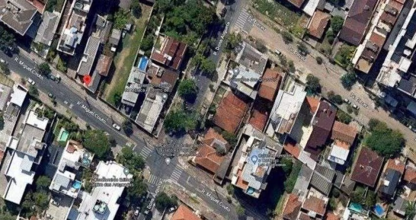 Terreno Residencial em Menino Deus