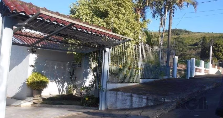 Casa 4 dormitórios no bairro Agronomia