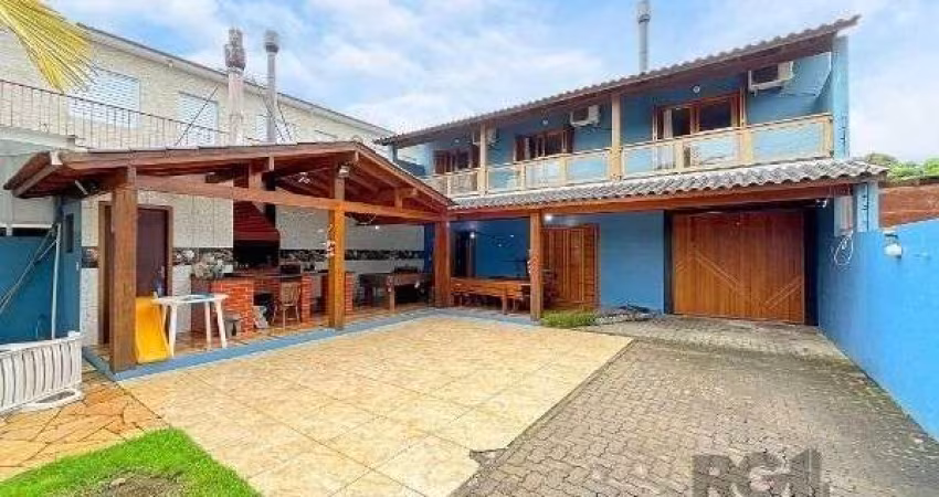 Casa para Venda - 399m², 4 dormitórios, sendo 1 suites, 6 vagas - Vila Nova