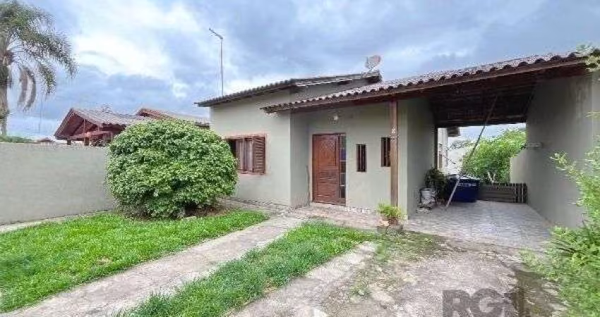 Casa em Porto Alegre, no bairro Lageado, com 3 dormitório(s), e 3 banheiros, à venda.