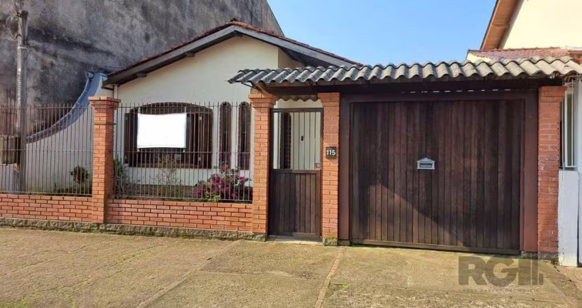 Casa 3 dormitórios, 1 suíte, vagas de garagem, bairro vila marcia