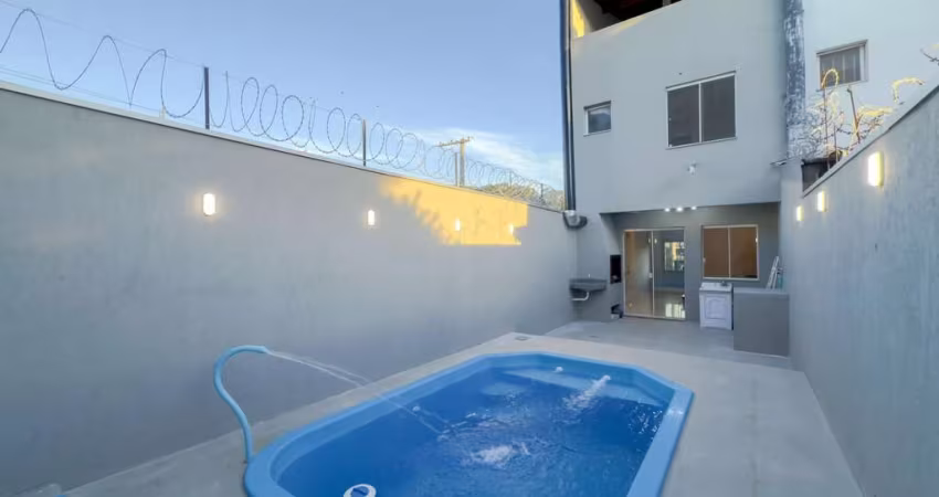 Casa 2 suítes com piscina toda reformada no Guarujá