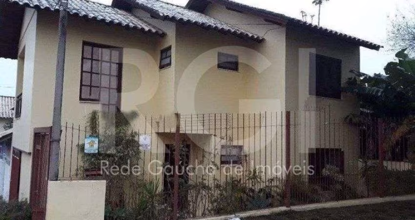 Casa para Venda - 149.47m², 3 dormitórios, sendo 1 suites, 1 vaga - Cavalhada