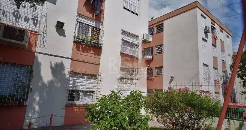 Apartamento para venda com 1 dormitório no bairro Rubem Berta
