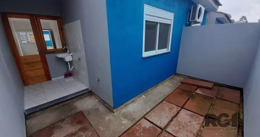 Casa para venda, 46m², 2 dormitórios, Ponta Grossa