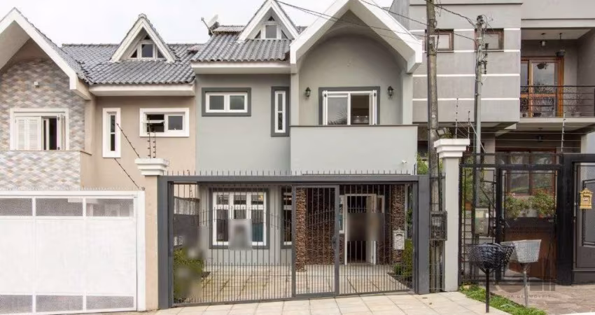 Casa 3 dormitórios à venda Ipanema - Impecável - Totalmente reformada e mobiliada.