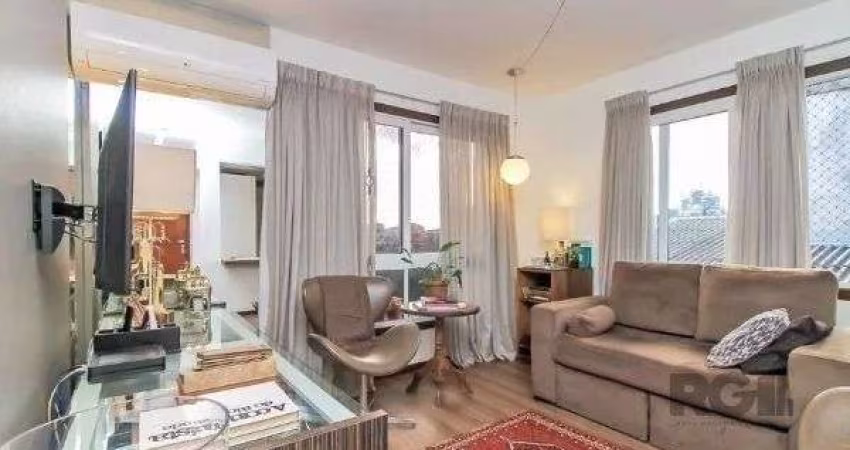 Apartamento no Bairro Auxiliadora de 1 dormitório e 2 vagas