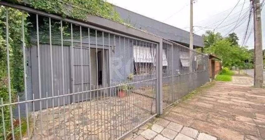 Casa para Venda - 150m², 3 dormitórios, 1 vaga - Ipanema