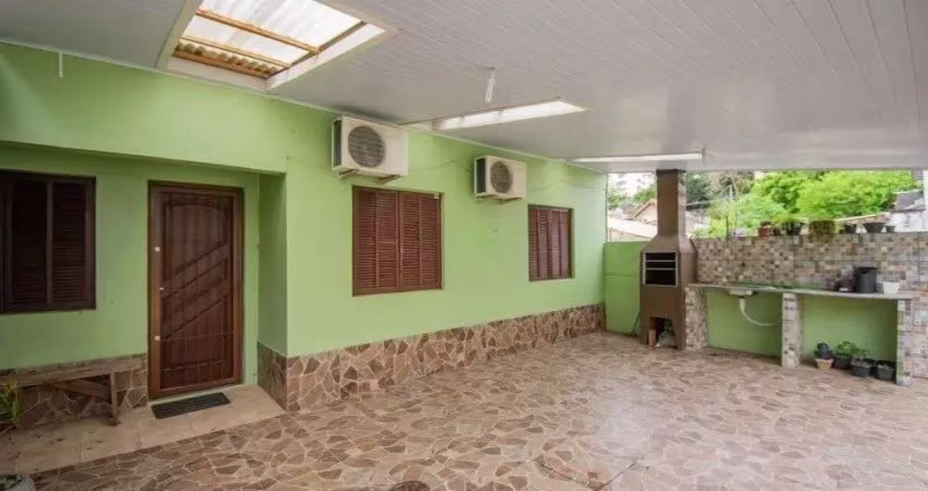 Apartamento Garden com 3 dormitórios em Cristo Redentor
