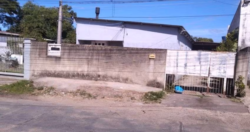 Casa no bairro Restinga - 6 dormitórios