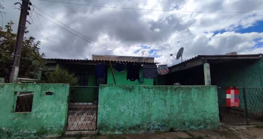 Casa de 3 dormitórios - Bairro restinga