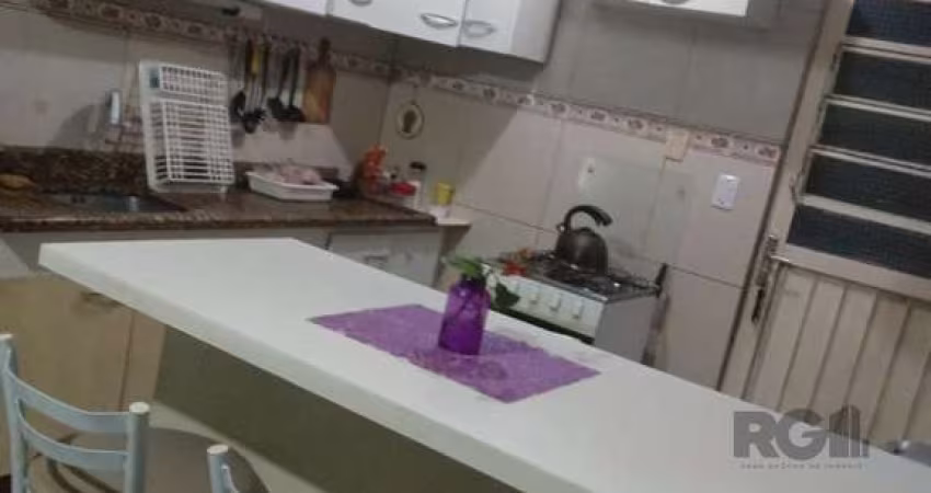 CASA 2 DORMITÓRIOS, 2 VAGAS DE GARAGEM, BAIRRO RESTINGA, PORTO ALEGRE/RS