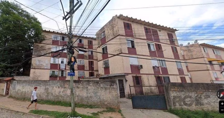 apto 02 DORMITÓRIOS - reformado - BARBADA NO BAIRRO RUBEM BERTA