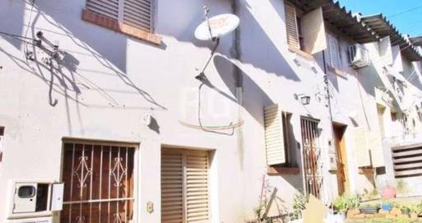 Sobrado para Venda - 70m², 2 dormitórios, Nonoai