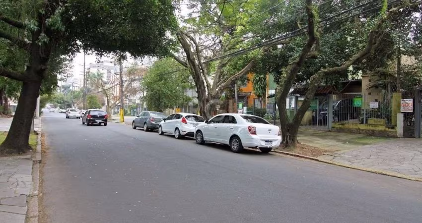 Terreno com Casa Para comprar com 3 dormitórios 111 m²