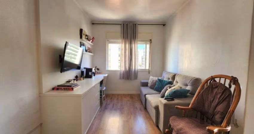Apartamento para comprar com 68m² no Centro Histórico