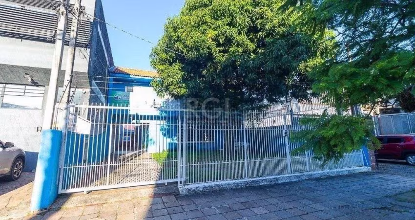 Casa com 9 dormitórios no bairro São Geraldo, pode ser comercial